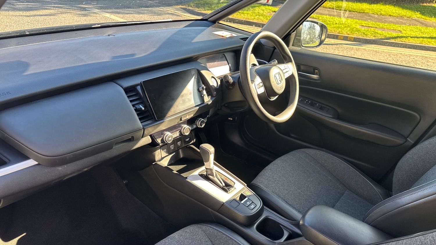 Used Honda Jazz 2023 for sale - 77647238: Photo 2