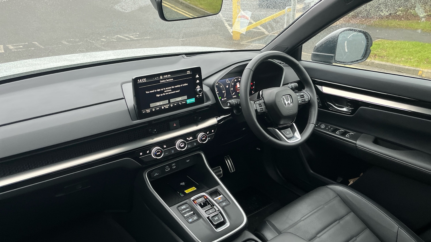 Used Honda CR-V 2024 for sale - 77258749: Photo 2