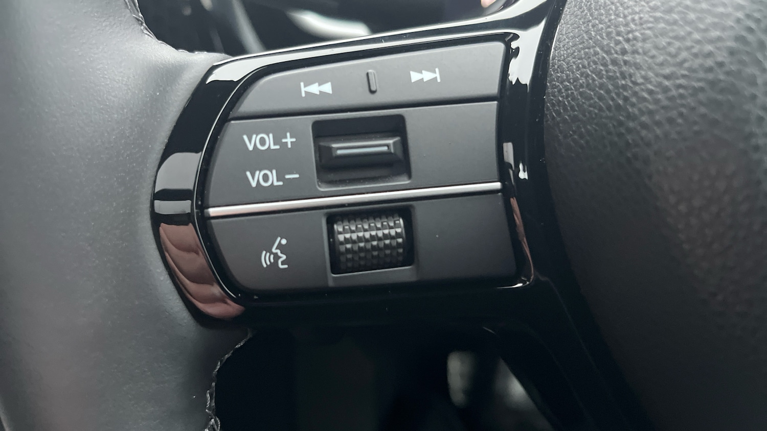 Used Honda CR-V 2024 for sale - 77258749: Photo 27