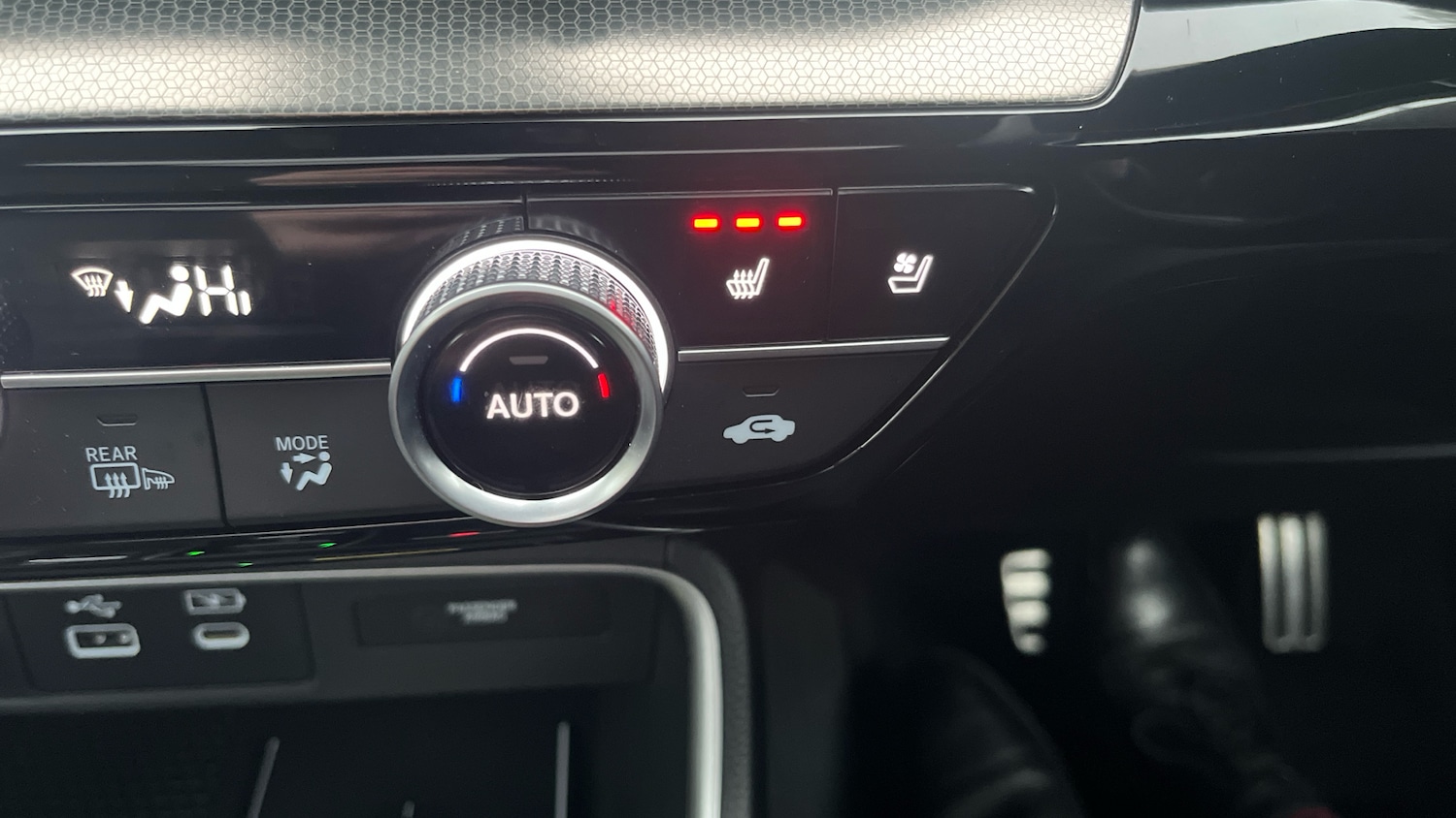 Used Honda CR-V 2024 for sale - 77258749: Photo 32