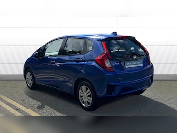Used Honda Jazz 2017 for sale - 79055180: Photo