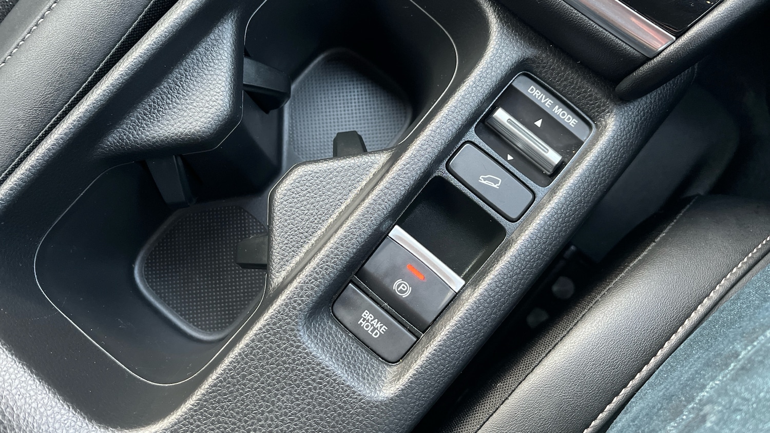 Used Honda HR-V 2024 for sale - 76910919: Photo 37