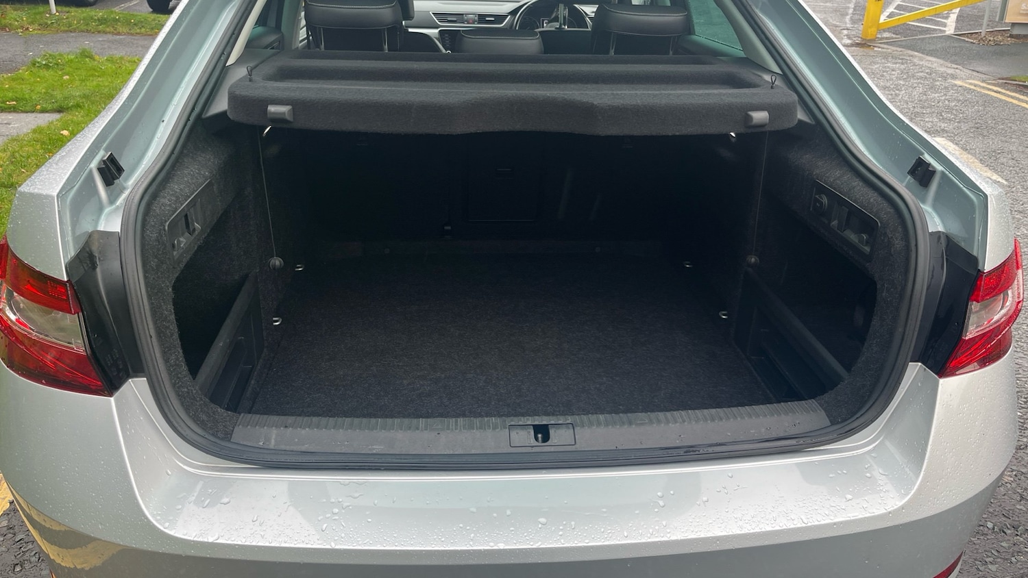 Used Skoda Superb 2020 for sale - 76791717: Photo 21