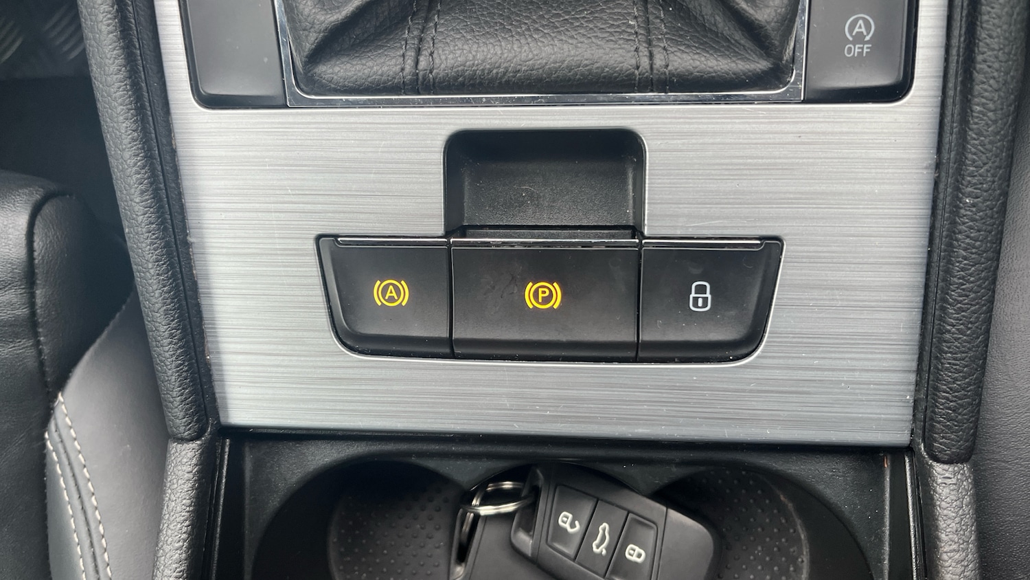 Used Skoda Superb 2020 for sale - 76791717: Photo 39