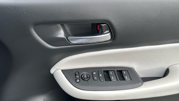 Used Honda Jazz 2021 for sale - 76184312: Photo 15