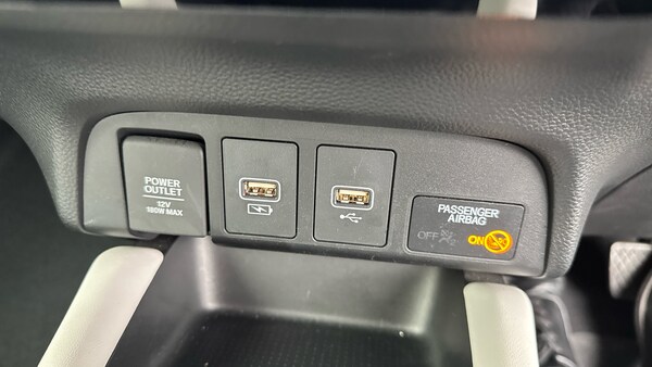 Used Honda Jazz 2021 for sale - 76184312: Photo 30