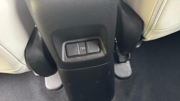 Used Honda Jazz 2021 for sale - 76184312: Photo 45