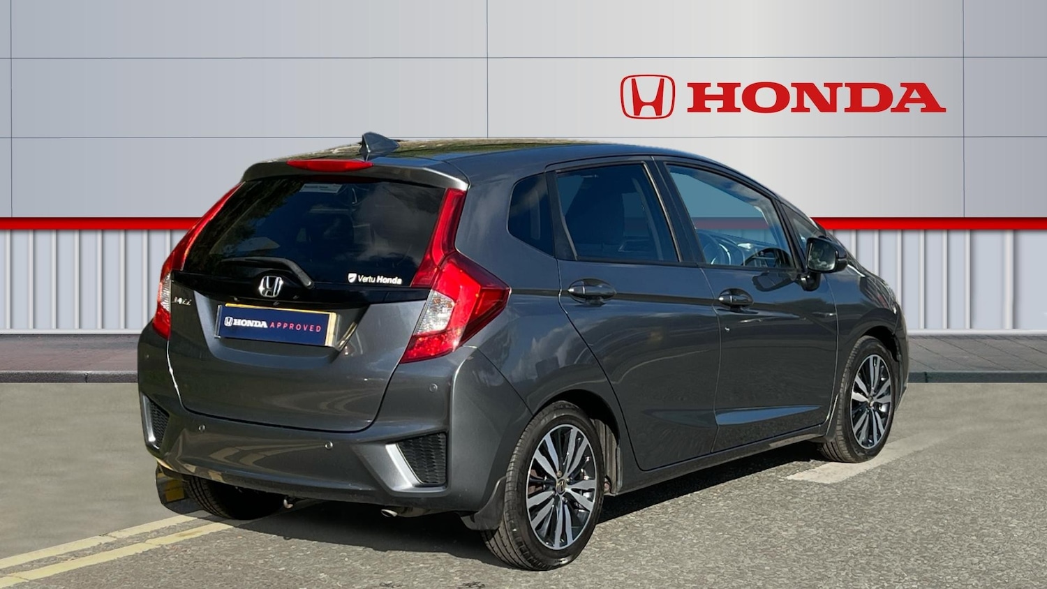 Used Honda Jazz 2017 for sale - 76156553: Photo 12