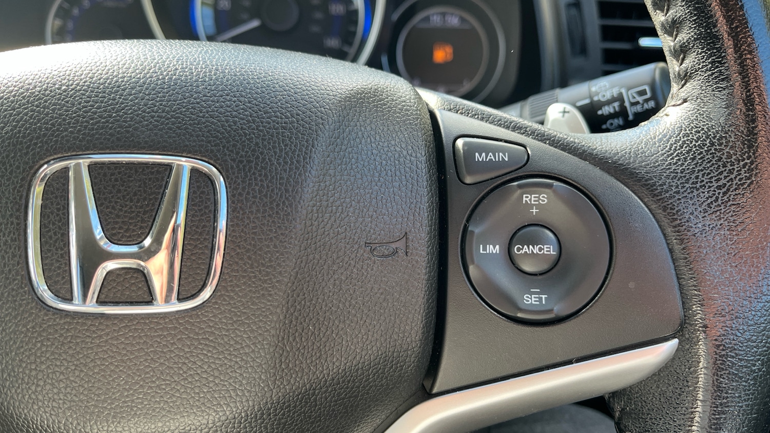 Used Honda Jazz 2017 for sale - 76156553: Photo 19