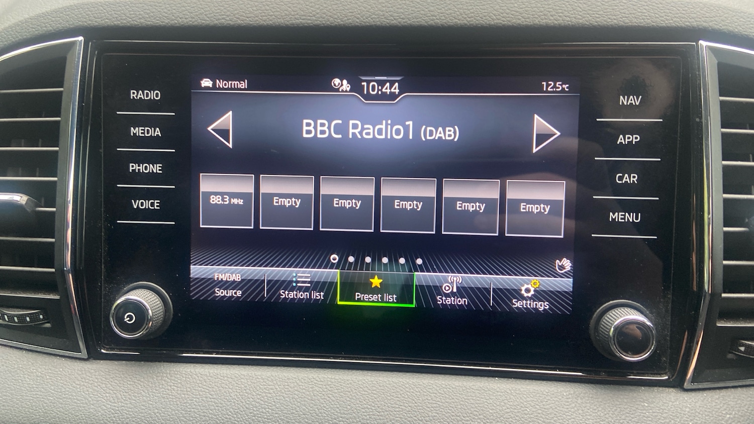 Used Skoda Karoq 2023 for sale - 76461757: Photo 12