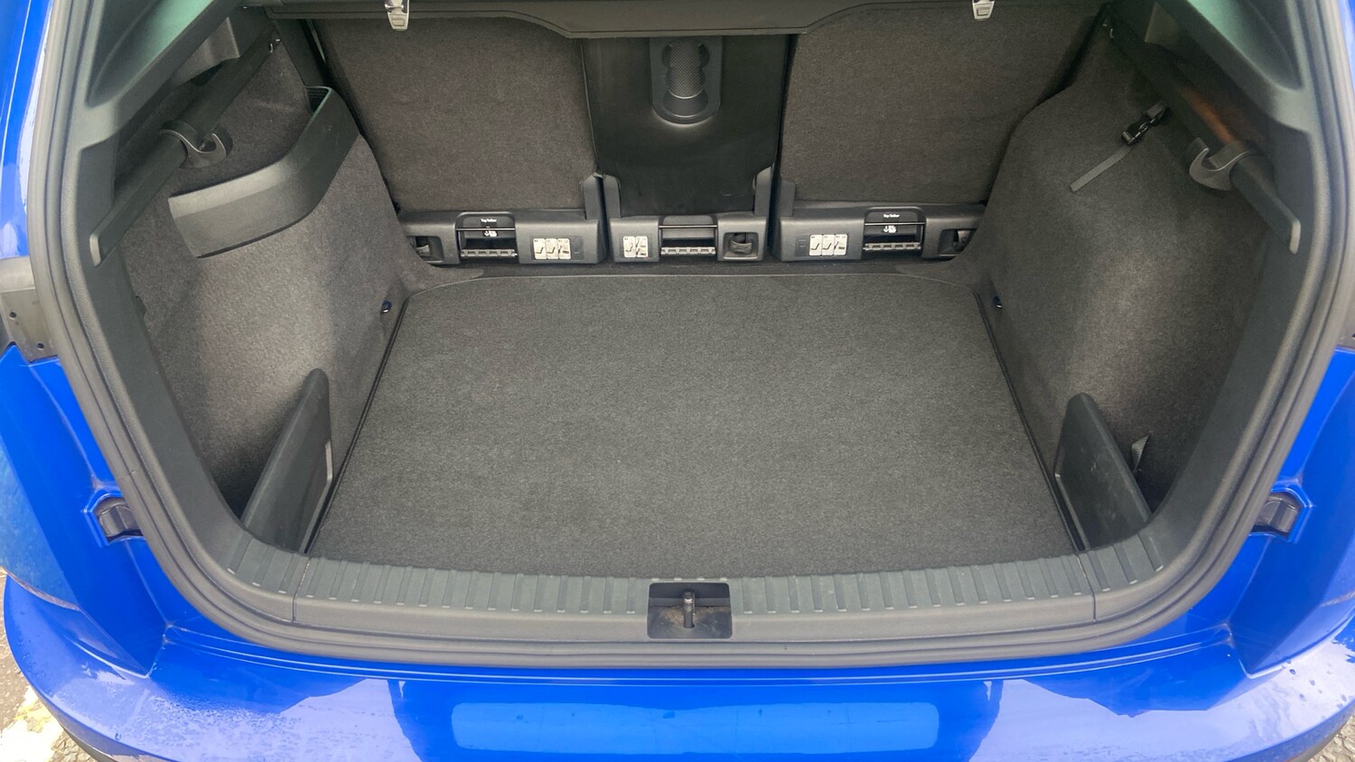 Used Skoda Karoq 2023 for sale - 76461757: Photo 4