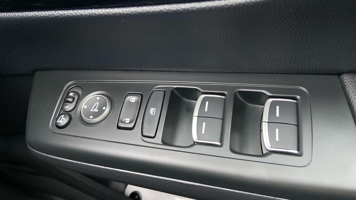 Used Honda CR-V 2025 for sale - 76133968: Photo 26