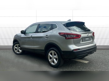Used Nissan Qashqai 2019 for sale - 76065911: Photo 2