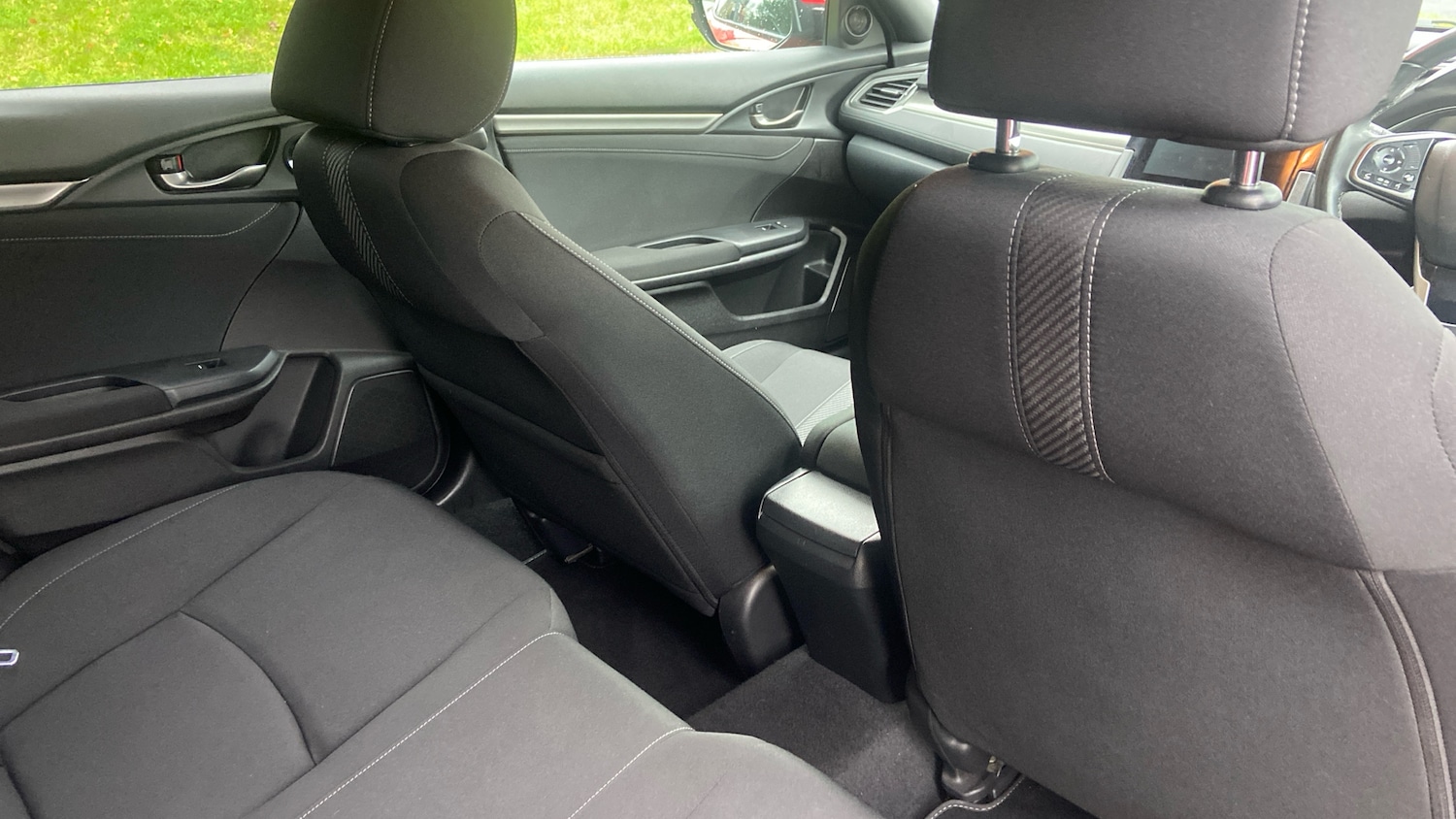 Used Honda Civic 2019 for sale - 76694185: Photo 18