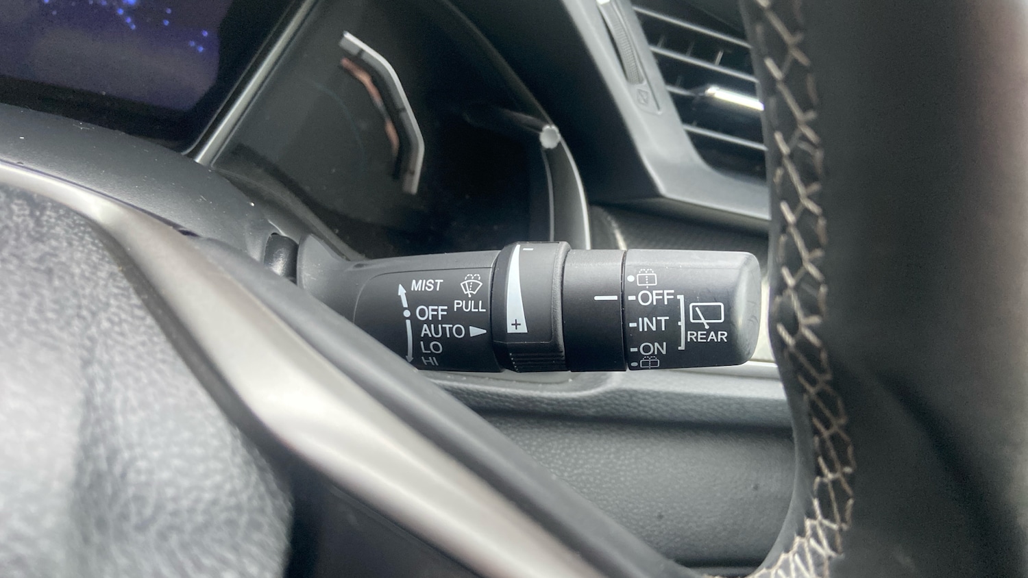 Used Honda Civic 2019 for sale - 76694185: Photo 25