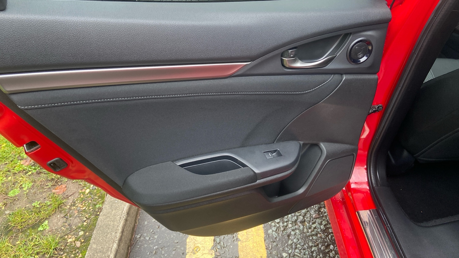 Used Honda Civic 2019 for sale - 76694185: Photo 40