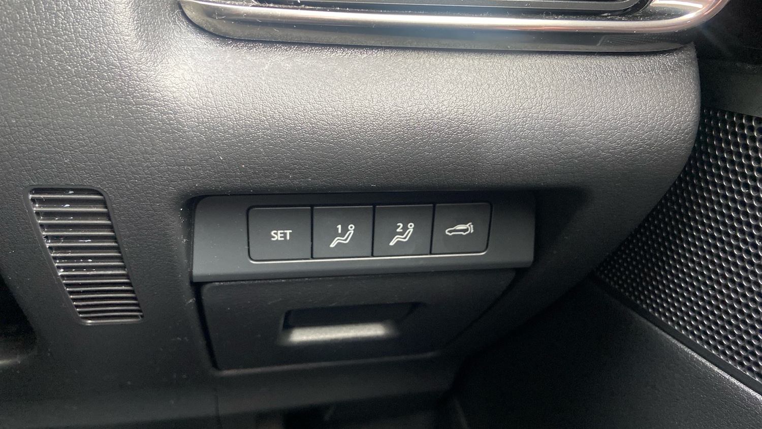 Used Mazda CX-30 2020 for sale - 76910924: Photo 30