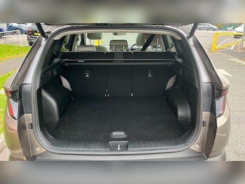 Used Hyundai TUCSON 2021 for sale - 76513519: Photo