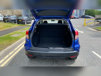 Used Honda HR-V 2017 for sale - 78698552: Photo