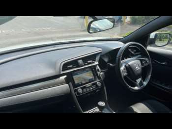 Used Honda Civic 2017 for sale - 74846087: Photo
