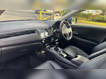 Used Honda HR-V 2020 for sale - 78092601: Photo