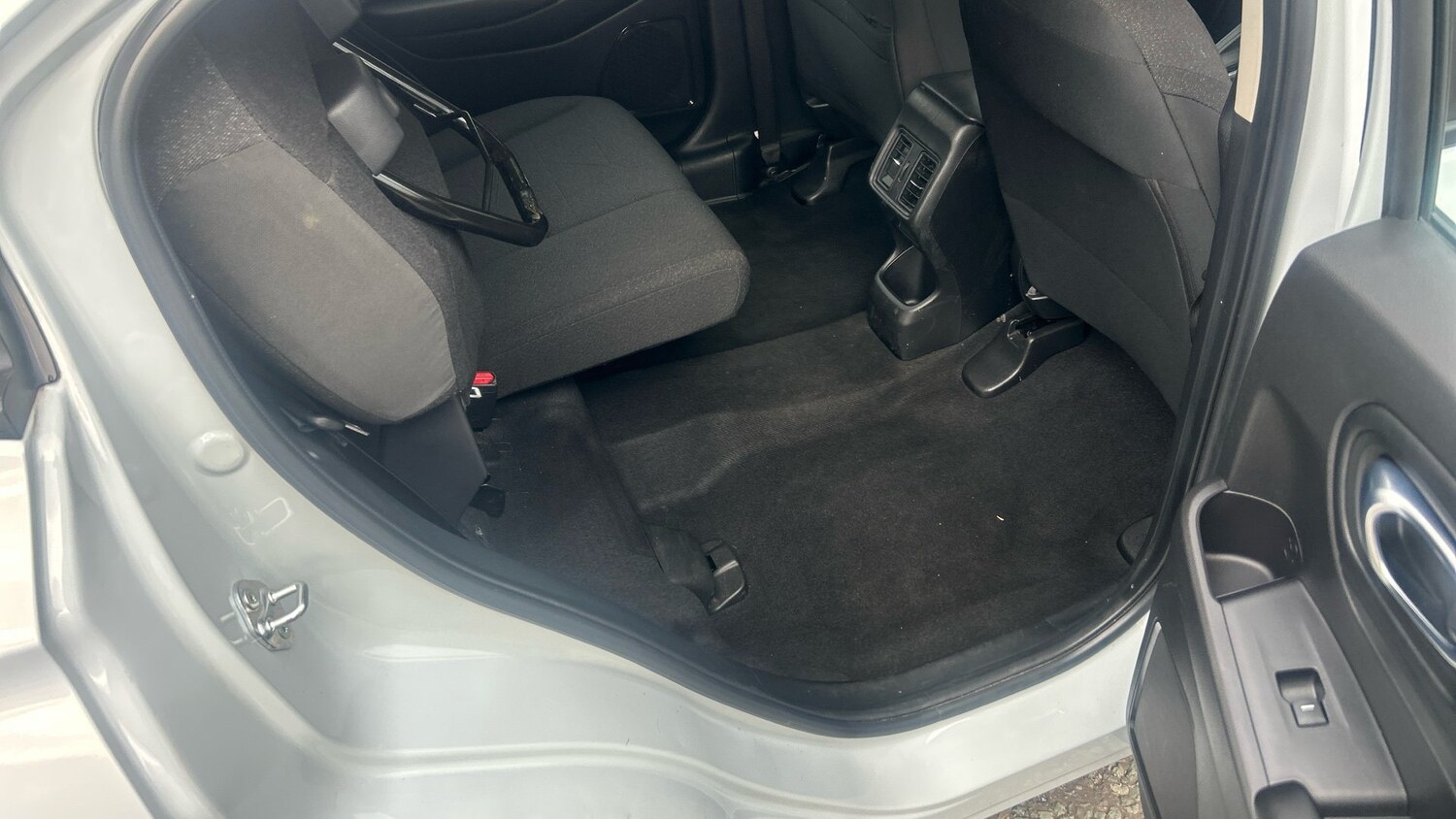 Used Honda HR-V 2023 for sale - 76170355: Photo 18