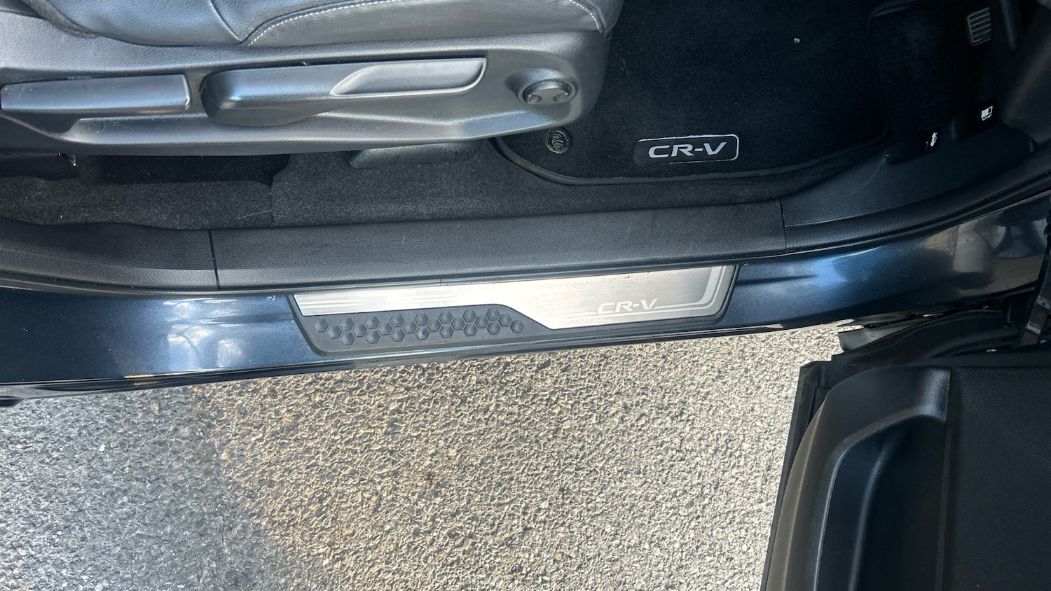 Used Honda CR-V 2023 for sale - 76230856: Photo 29