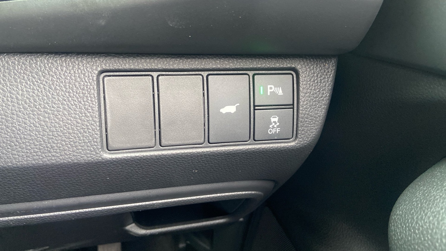 Vehicle 33