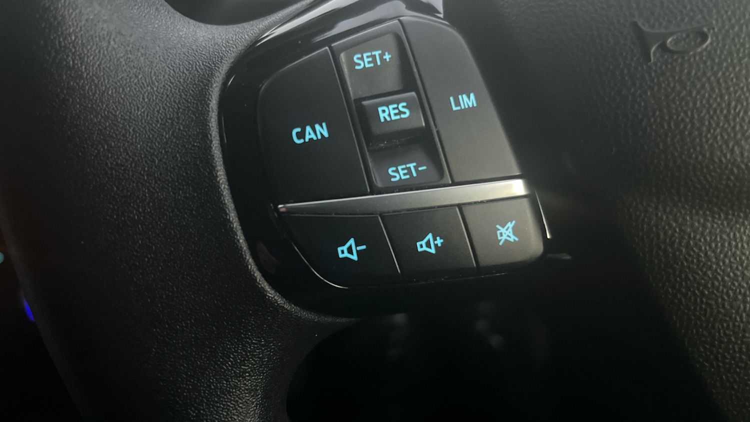 Used Ford Fiesta 2020 for sale - 76611512: Photo 37