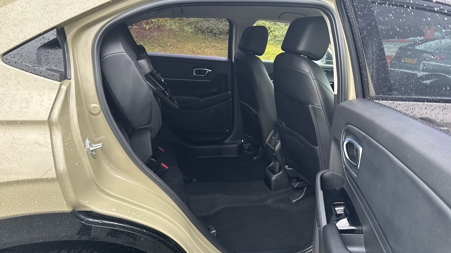 Used Honda HR-V 2021 for sale - 77140523: Photo 24