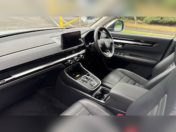 Used Honda CR-V 2024 for sale - 79000129: Photo
