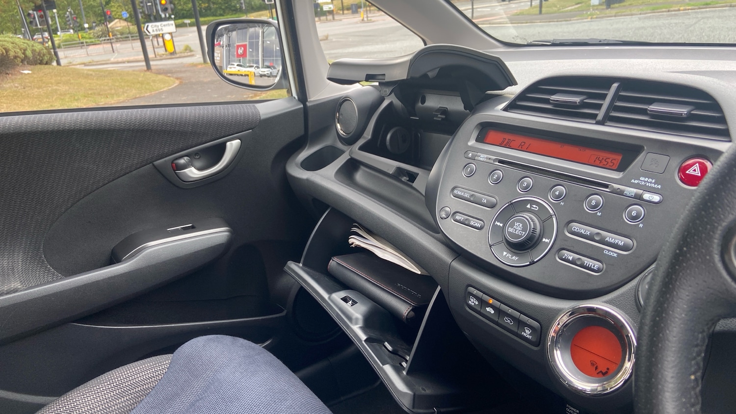 Vehicle 29