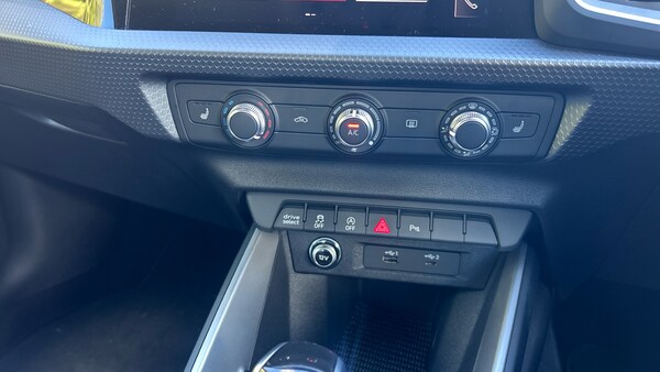 Used Audi A1 2020 for sale - 76077078: Photo 38