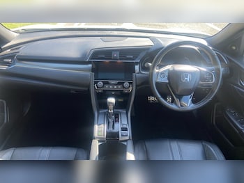 Used Honda Civic 2020 for sale - 78356135: Photo