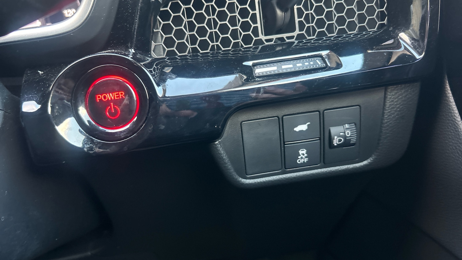 Used Honda CR-V 2024 for sale - 77061547: Photo 34