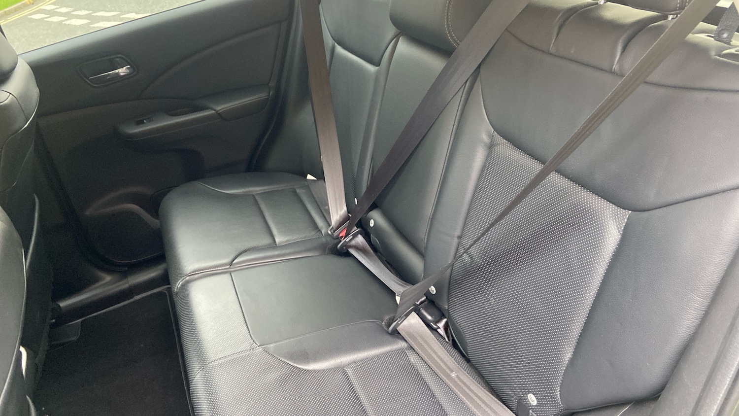 Used Honda CR-V 2017 for sale - 76076255: Photo 8