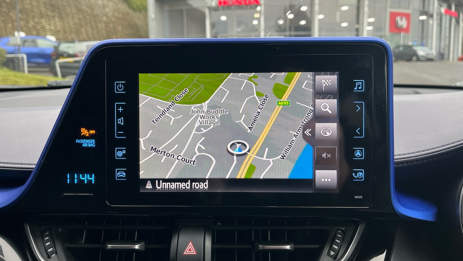 Used Toyota C-HR 2018 for sale - 76910926: Photo 12