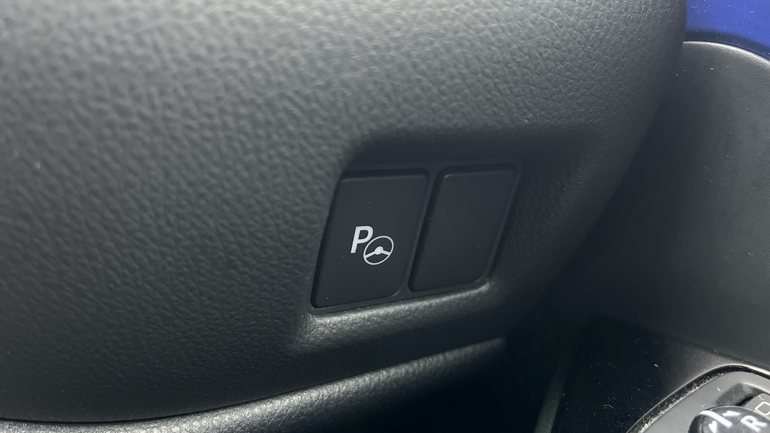 Used Toyota C-HR 2018 for sale - 76910926: Photo 34