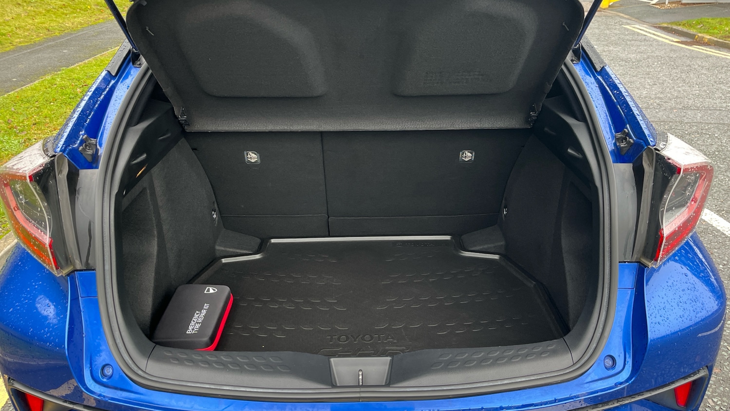 Used Toyota C-HR 2018 for sale - 76910926: Photo 4