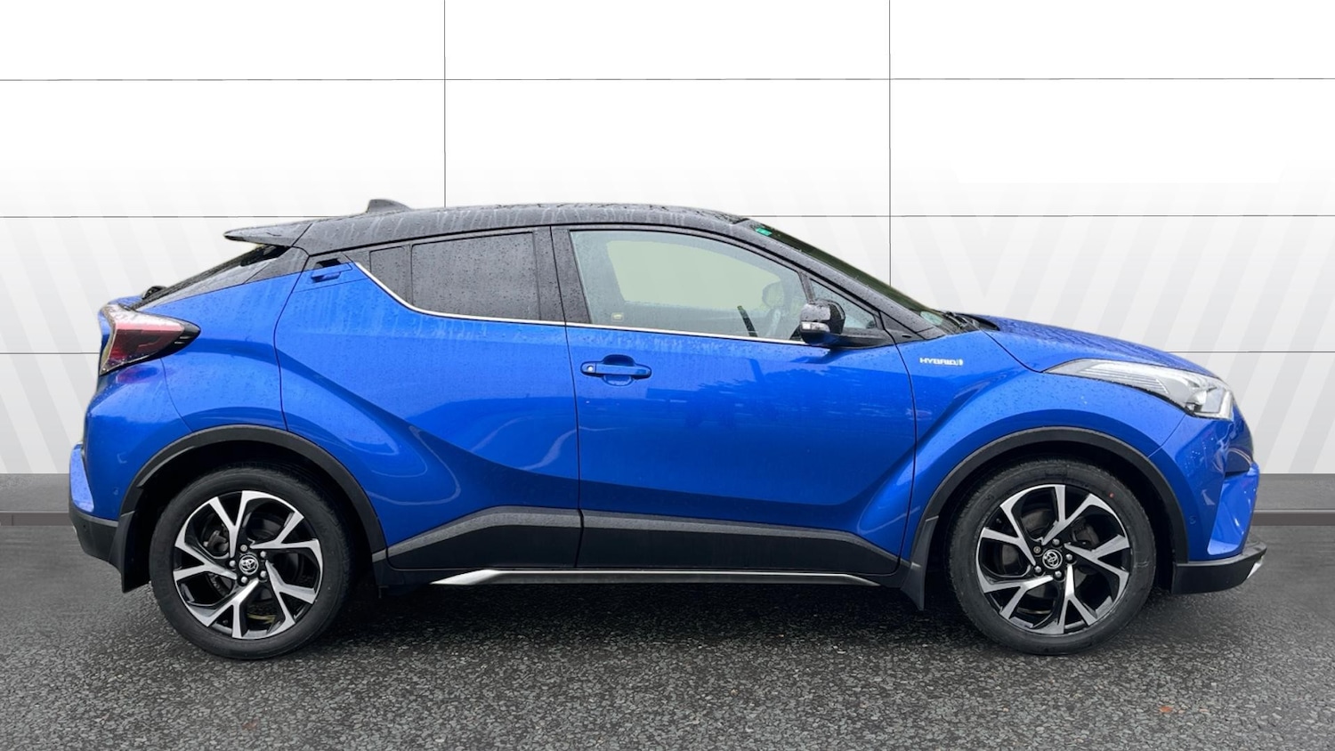 Used Toyota C-HR 2018 for sale - 76910926: Photo 5