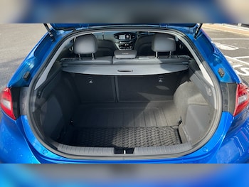 Used Hyundai IONIQ 2017 for sale - 75983010: Photo