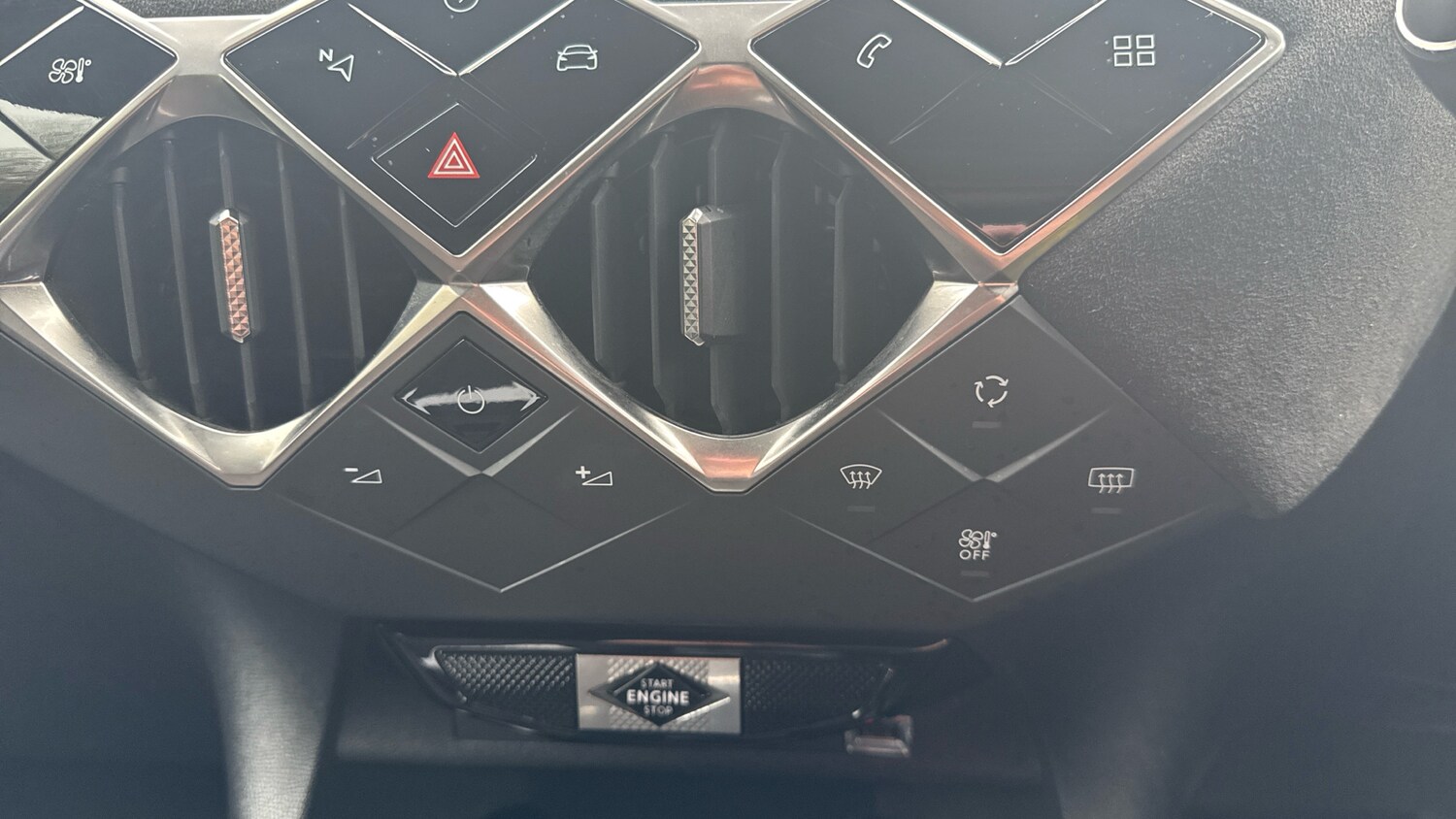 Used DS Automobiles DS 3 2023 for sale - 77901477: Photo 42