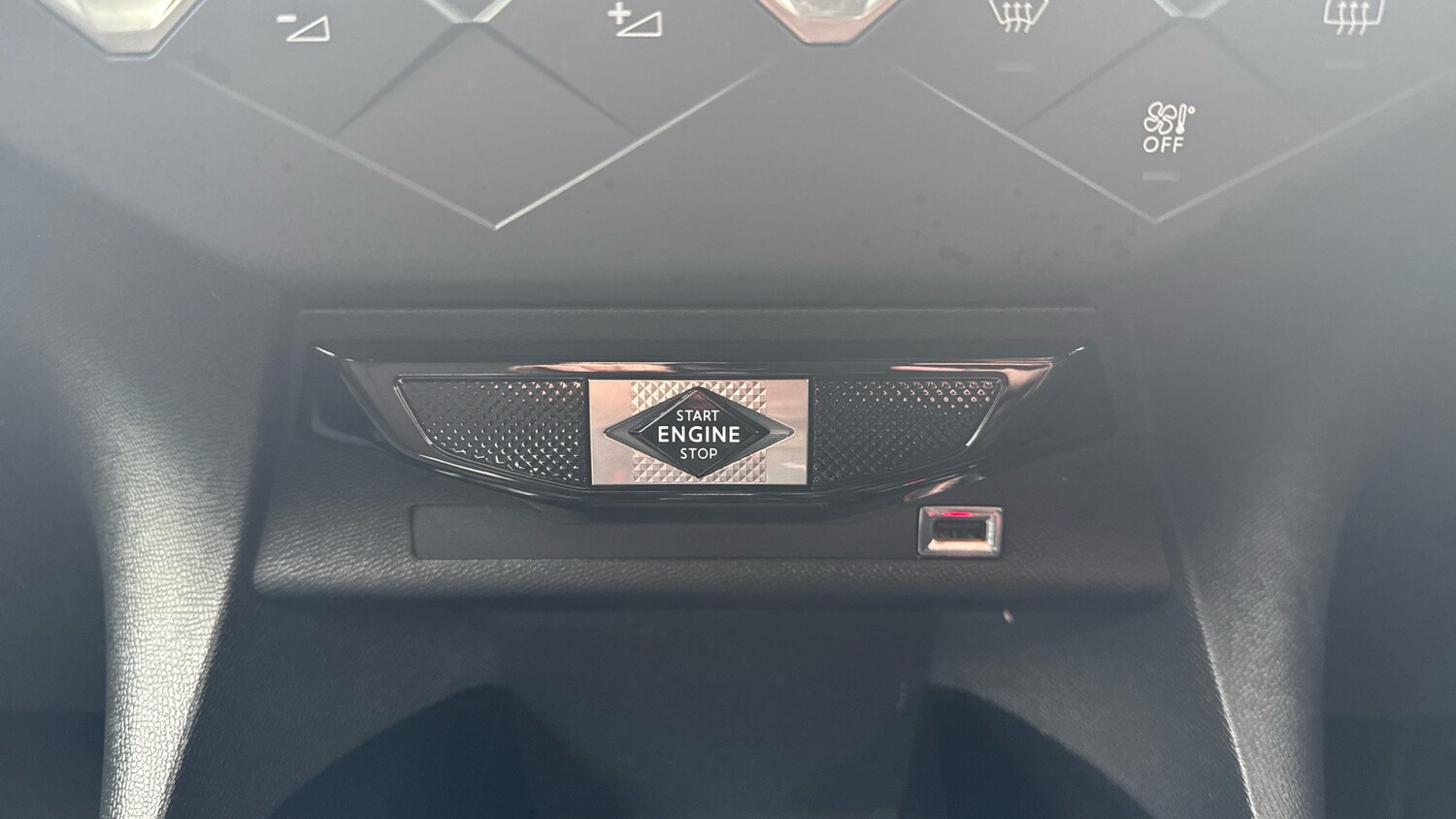 Used DS Automobiles DS 3 2023 for sale - 77901477: Photo 45