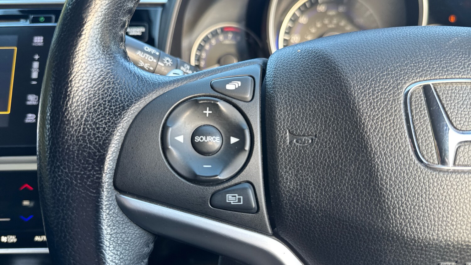 Used Honda Jazz 2020 for sale - 76035237: Photo 16