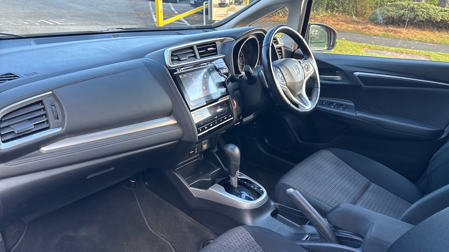 Used Honda Jazz 2020 for sale - 76035237: Photo 2