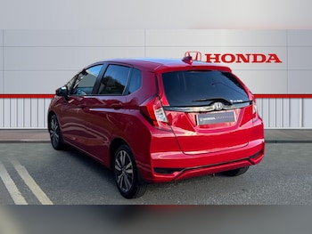 Used Honda Jazz 2020 for sale - 76035237: Photo 3