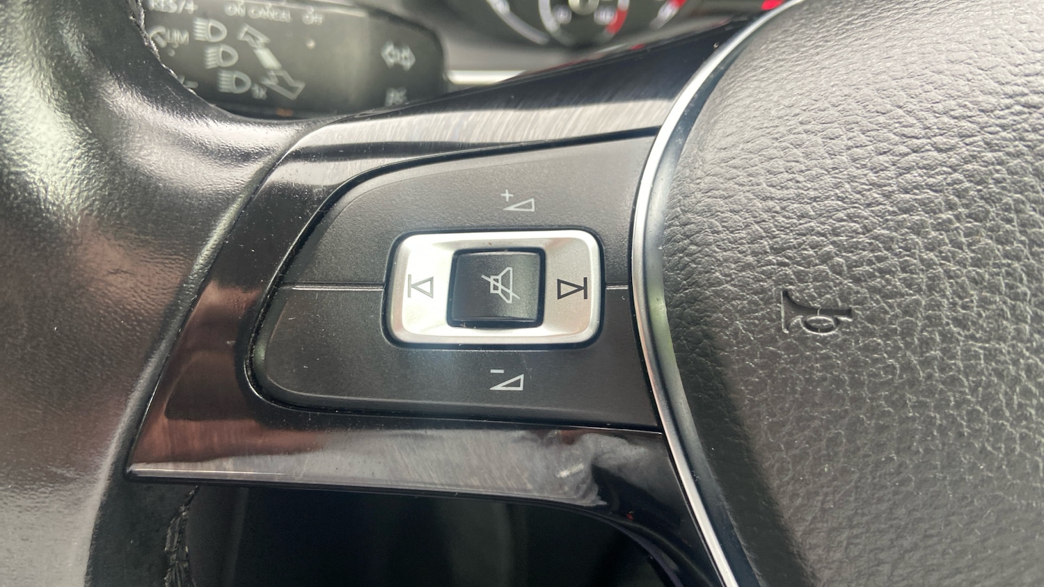 Used Volkswagen Polo 2019 for sale - 76957373: Photo 30