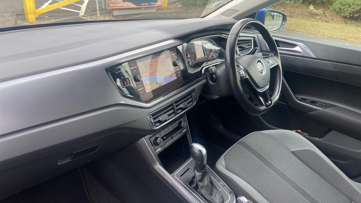 Used Volkswagen Polo 2019 for sale - 76957373: Photo 9