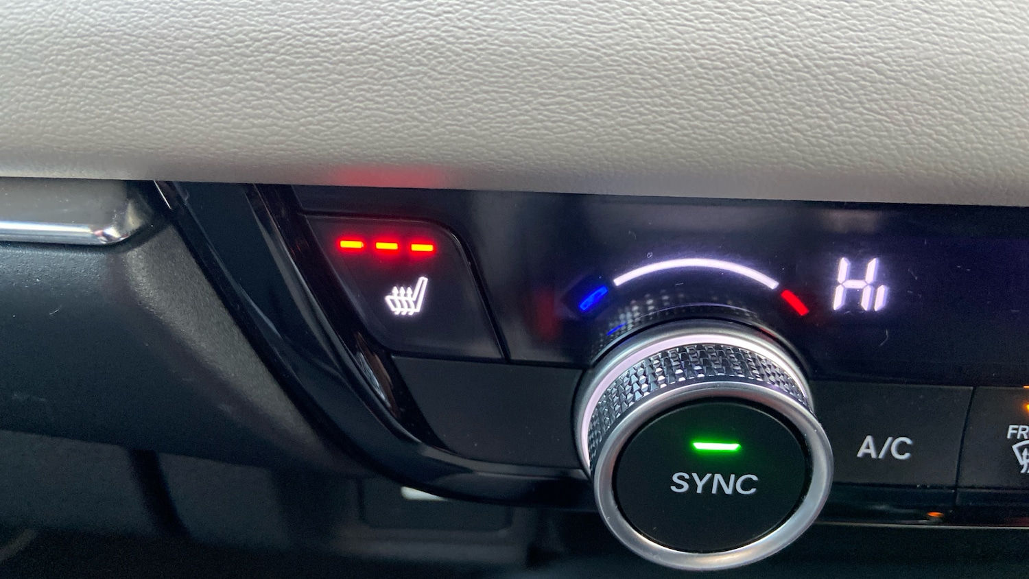 Used Honda HR-V 2023 for sale - 77175997: Photo 24