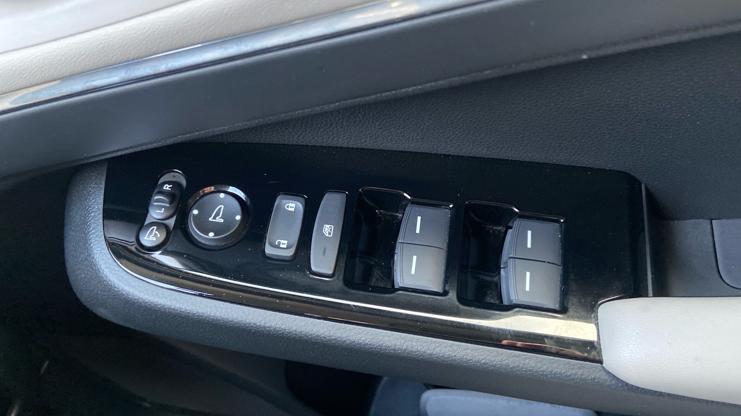 Used Honda HR-V 2023 for sale - 77175997: Photo 31